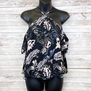 🍀4/$10 BP. Floral High Neck Flutter Sleeve Blouse